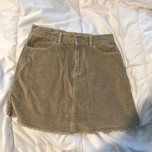 Brandy Melville skirt